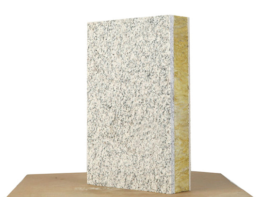 如何选择一体板